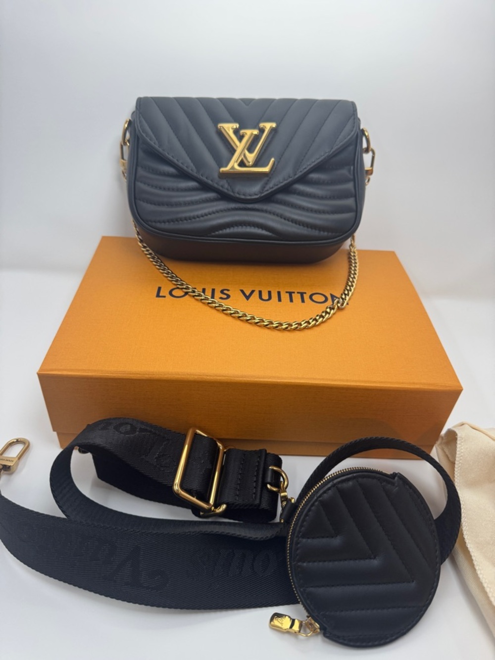 Louis Vuitton Black Quilted Leather New Wave Multi-Pochette NWT